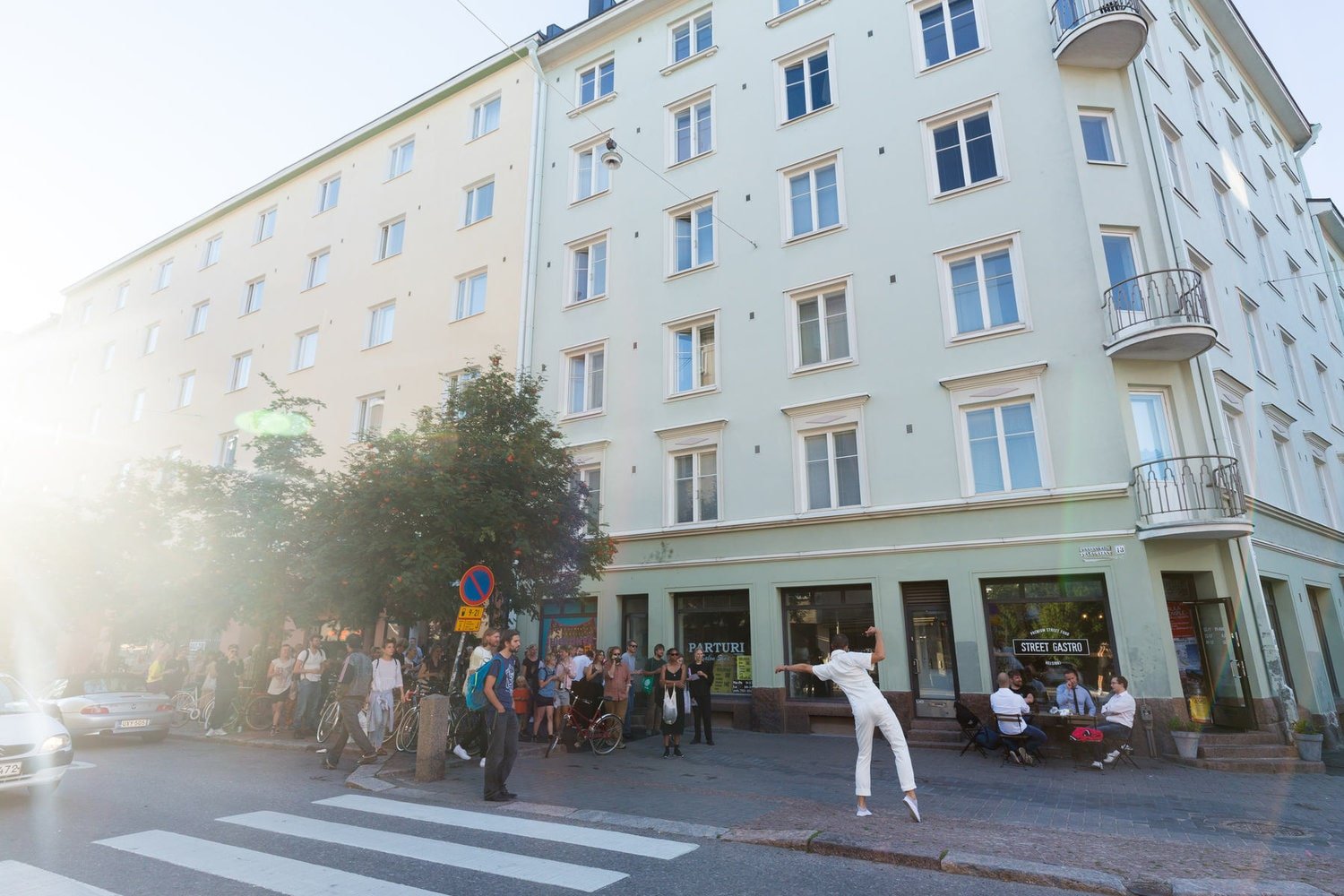 Gallery_Series_Helsinki_R4PP4CC1N1′S+D4UGH73R_2.jpg